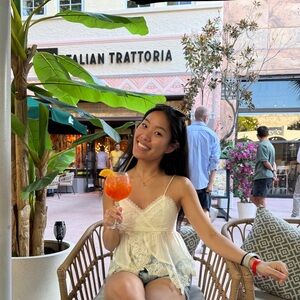 Meet your Posher, Anna